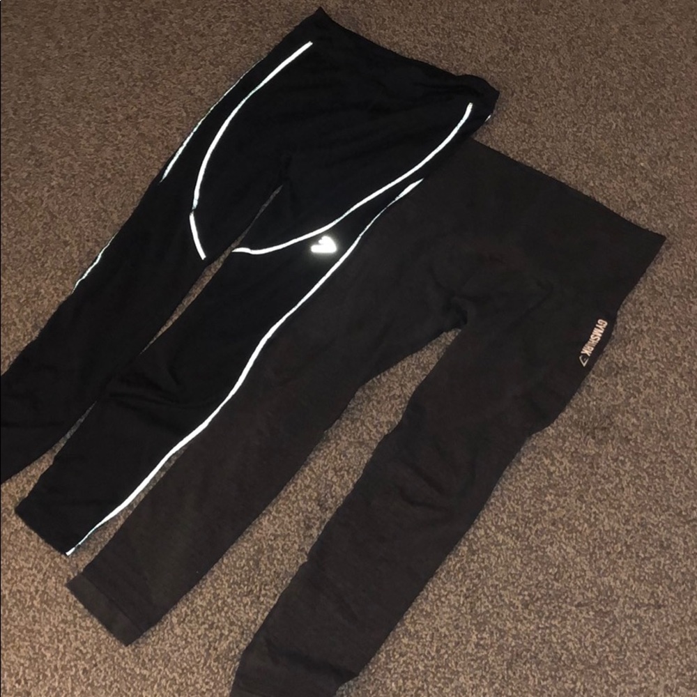 Bundle of 2 gymshark gently used leggings!